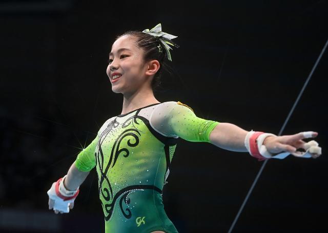 完美世界对战平台-韦筱圆收获“迟到”一金 体操女队“07后”小将成惊喜